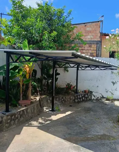 ESTRUTURAS METÁLICAS E TELHADOS