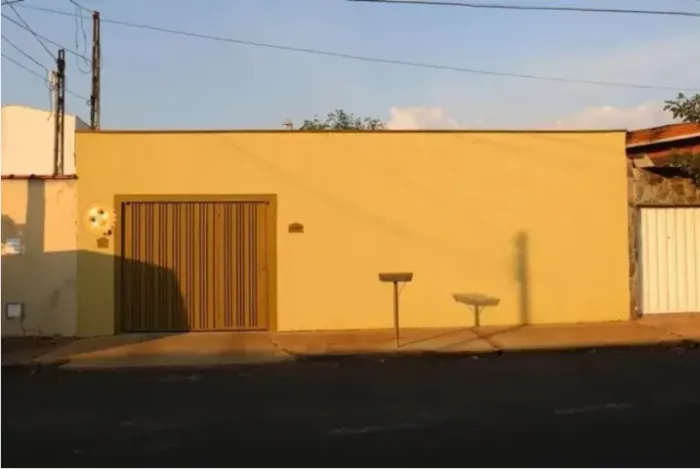 -CASA NO PIRAPORA