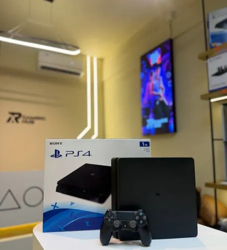 Ps4 slim 1tb de armazenamento