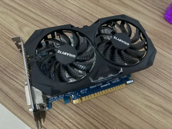Placa de vídeo Nvidia gtx 750ti 2gb