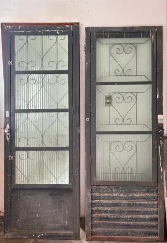 Portas e janelas usadas