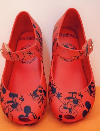 Mini Melissa Mickey