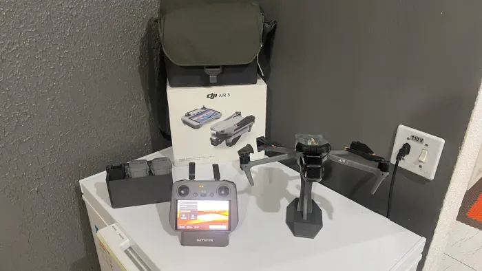 DJI AIR 3 combo fly more semi -NOVO