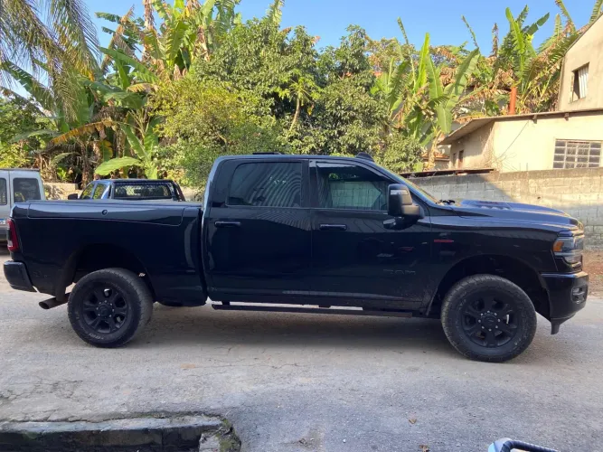 Ram 2500 Laram. 6.7 Night ED. TB CD 4X4 DIE 2023