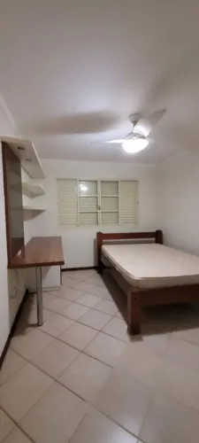 Cama de casal madeira macica