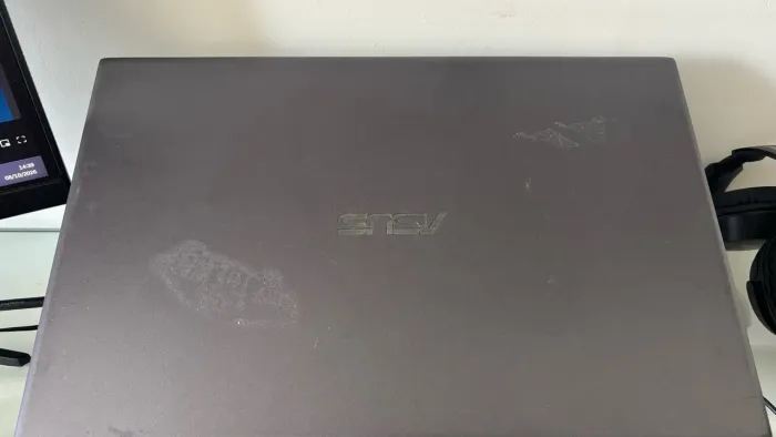 Asus Vivobook 15