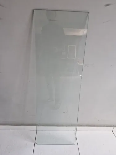 Prateleiras e Tampo de Mesa Vidro 0.8mm
