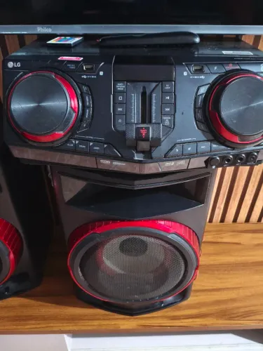LG CJ87 1.800 RMS