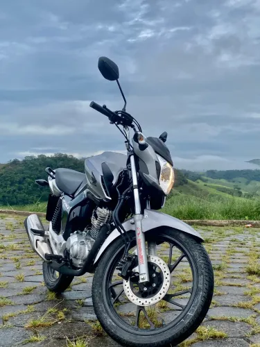 Vende-se Honda cg fan 160. Único dono, apenas 22 mil km rodados