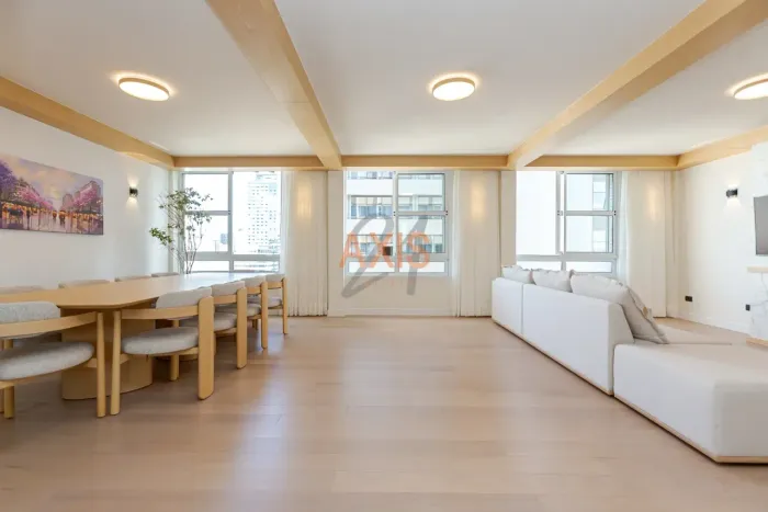 Apartamento de 3 Quartos à Venda no Edifício Paraná | Centro Curitiba
