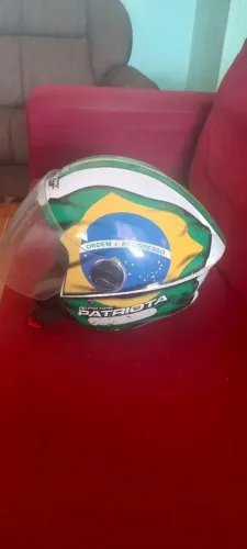 capacete