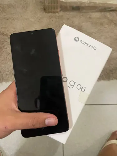 MOTO G06 COM CAIXA 