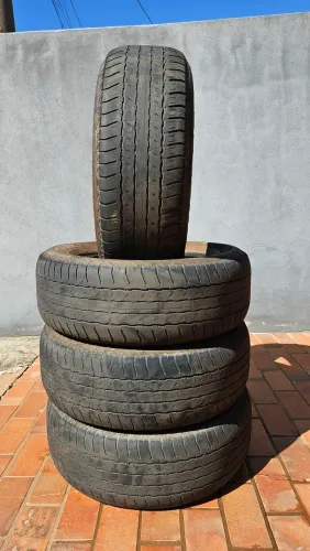 JOGO PNEUS BRIDGESTONE H/T 265-60-18