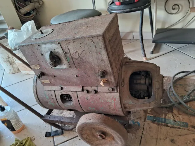 Máquina de Solda Antiga GE 1940 - Raridade Industrial<br>