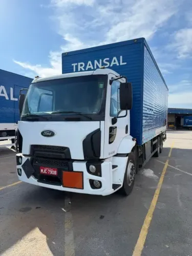 Truck Ford 2428 Ano 2012 Sem arla No chassi