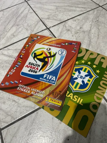 ÁLBUM DA COPA 2010 COMPLETO COM EXTENSÃO DE JOGADORES