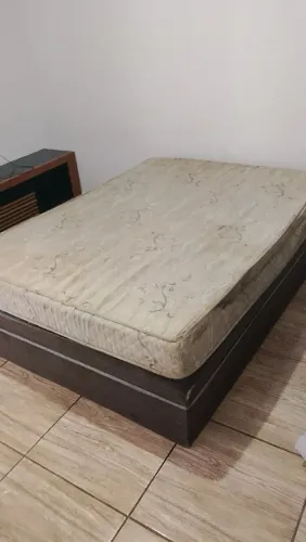 Cama box com colchão