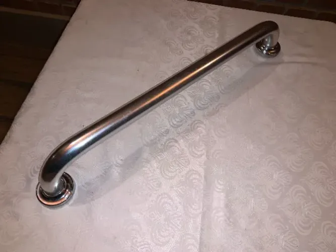 Barra de Apoio 60 cm Inox Polido Nunca Instalada - Banheiro e Acessibilidade