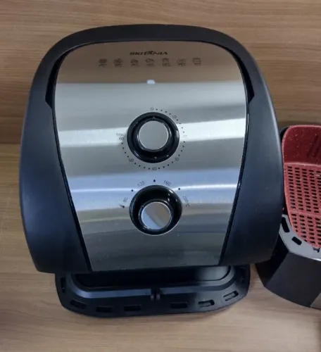 Fritadeira 9L Britânia Air Fryer Inox Grande