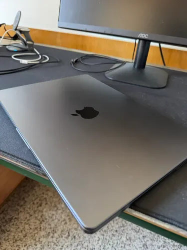 MacBook Pro M3