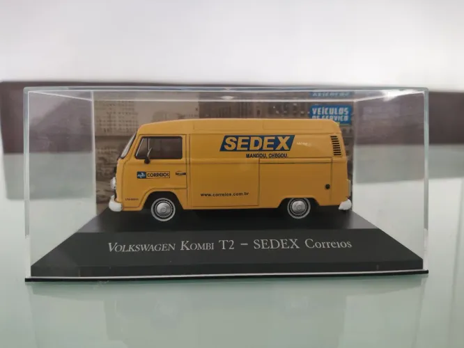 Miniatura Volkswagen Kombi T2 - Sedex Correios 1/43