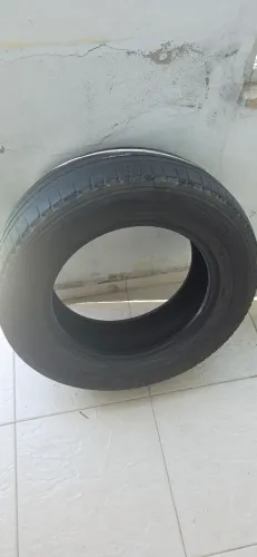 Pneu 215/65/16 pirelli