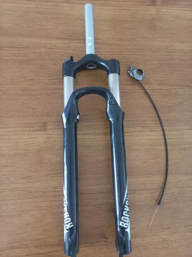 Suspensão Rockshox