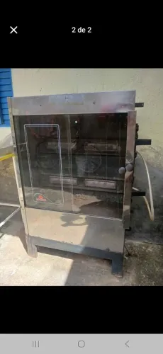 Máquina de assar frango espeto