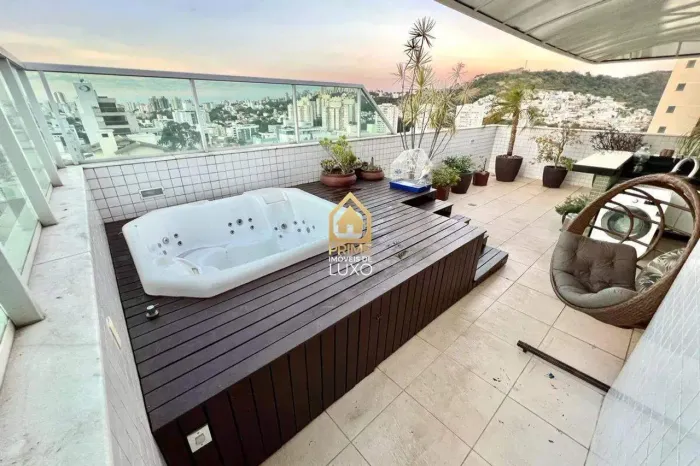 Cobertura mobiliada para locação com 4 quartos no bairro Castelo