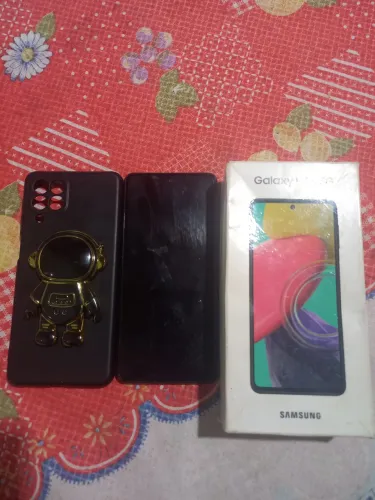 Samsung Galaxy M53 5G - Impecável, sem marcas de uso!