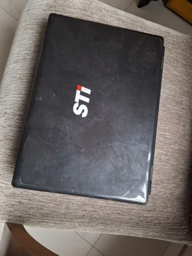Notebook STi modelo antigo - Com sistema ChromeOS Flex