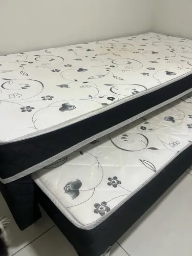 Cama Box solteiro com cama auxiliar