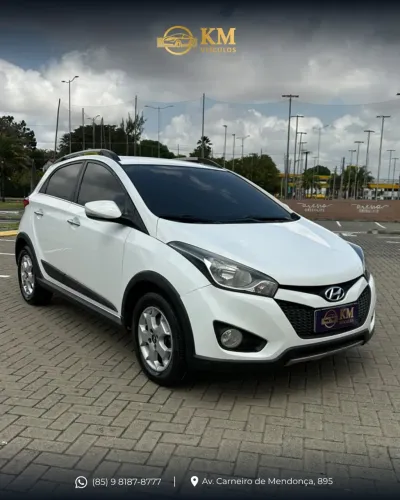 Hyundai HB20X Premium 1.6 Flex 16V Aut. 2015