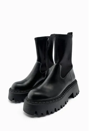 Bota Coturno
