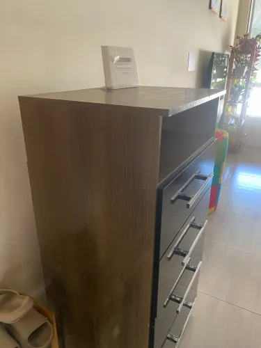 Gaveteiro multiuso com 4 gavetas espaçosas