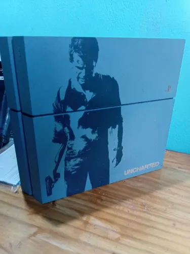 Playstation 4 edição limitada uncharted 4