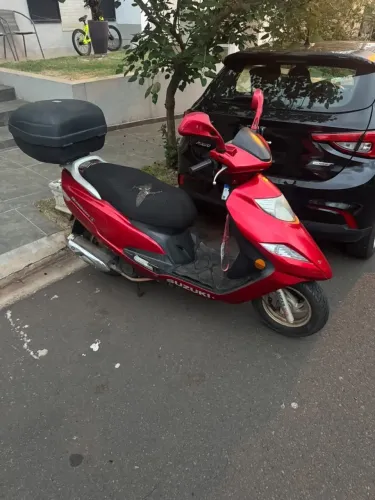 Suzuki Burgman I 125cc 2012