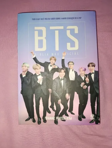 Livro BTS - Bíblia Não Oficial