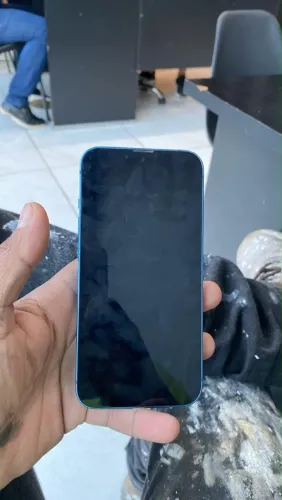 Vendo iPhone 13 azul