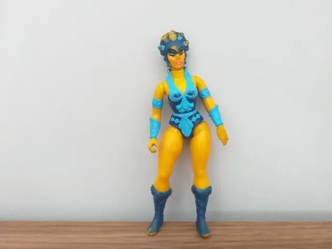 Boneco Maligna da linha He-man anos 80