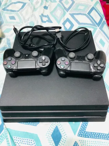 Vendo ps4 pro