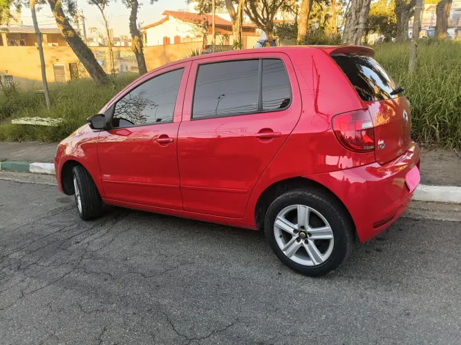 Volkswagen Fox 1.6 MI Total Flex 8V 5P 2011