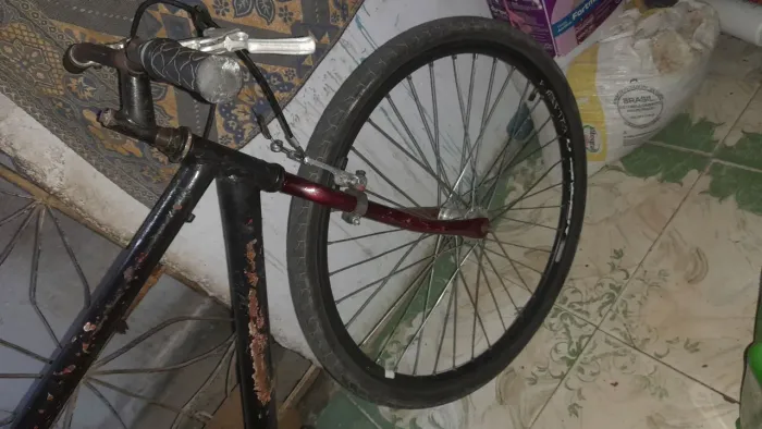 Estou Vendendo Uma Bicicleta