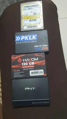 Vendo SSDs de 120GB e HD de 500GB