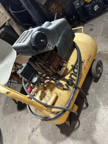Compressor De Ar Vonder 8,0 Pcm, 50 Litros  120 Libras 2hp Portatil