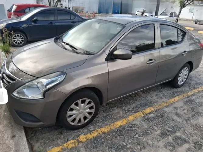 Nissan Versa SV 1.6 16V Flex Fuel 4P Mec. 2016