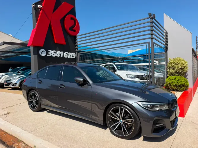 BMW 320I A 2.0 TB M Sport Activeflex 16V 4P 2022