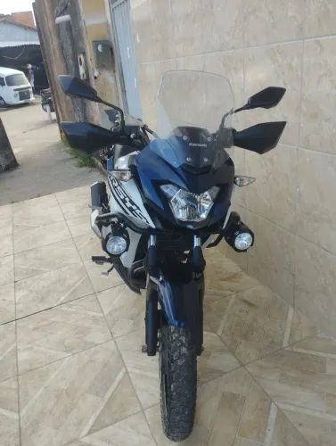 Versys muito nova