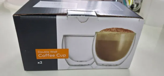 Dois copos de vidro parede dupla 300 ml