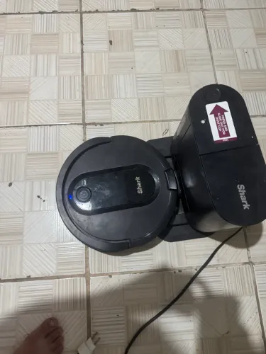 Robô de limpeza SHARK